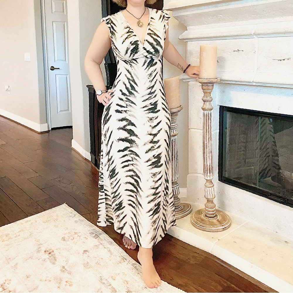 Bamboo Summer Dress V-Neck Maxi Sundress